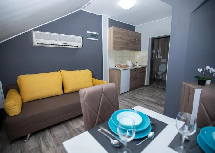 Todorovic * Fehértemplom